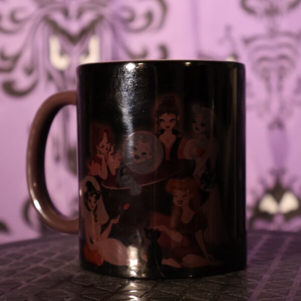 "Grim Grinning Girls" Magic Mug - Image 3